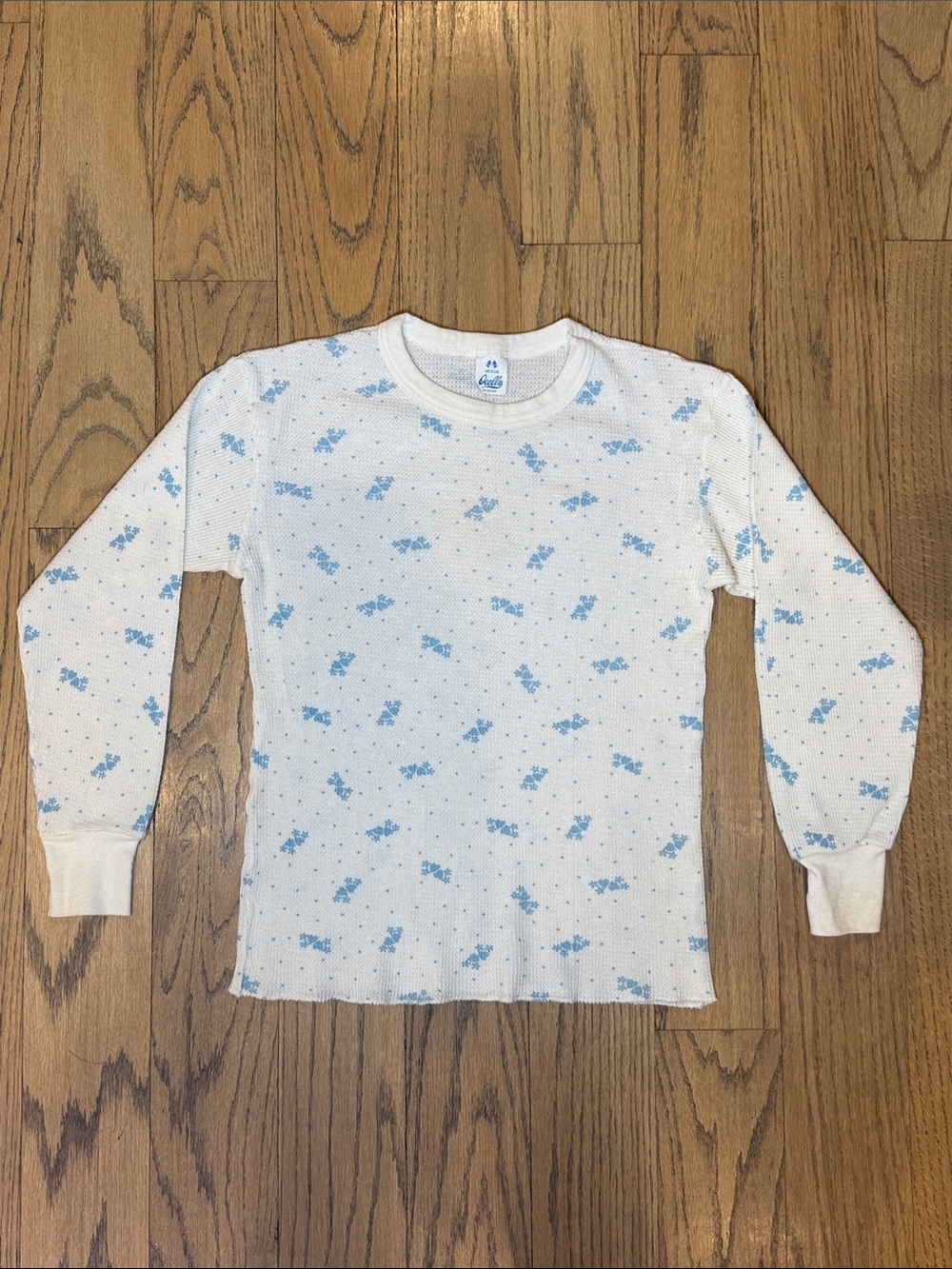 Ocello Vintage Women’s White Long Sleeve Light Blue Floral Heart Thermal Top M